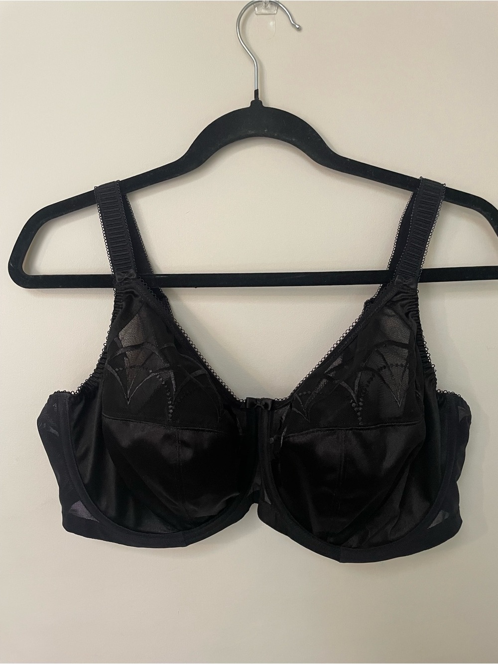 elomi E4039BLK Black Bra UK 40D / US 40D